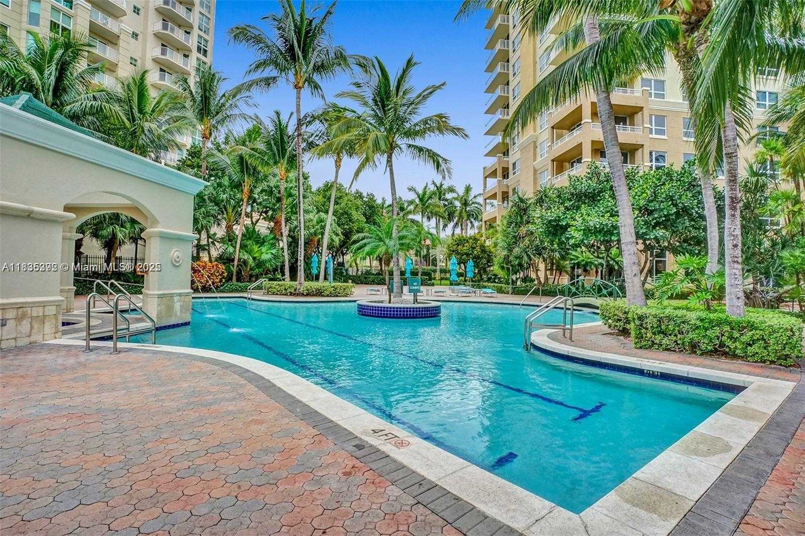 Small Image of 19501 WEST COUNTRY CLUB DR #1611, Aventura Number 45