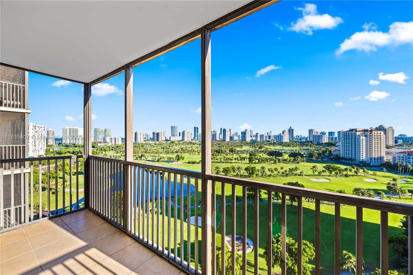 Small Image of 20379 WEST COUNTRY CLUB DR #1938, Aventura Number 17