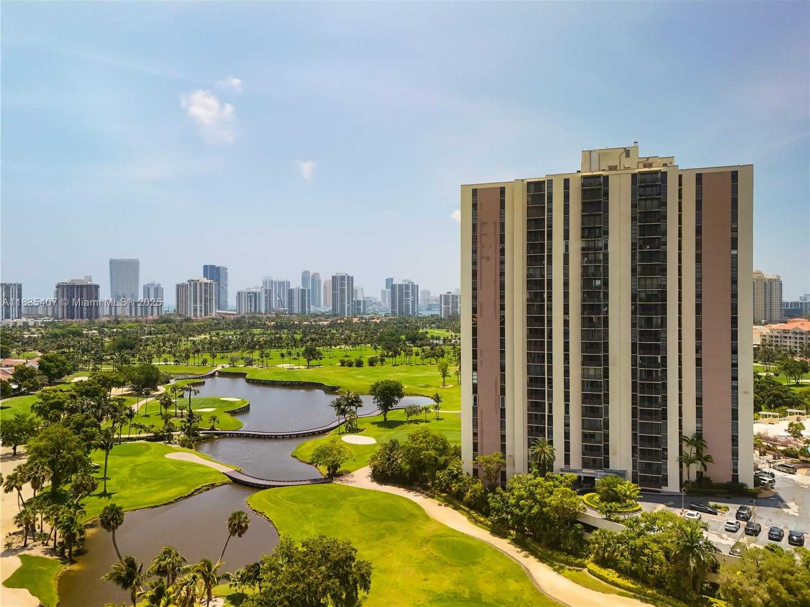 Small Image of 20379 WEST COUNTRY CLUB DR #1938, Aventura Number 27