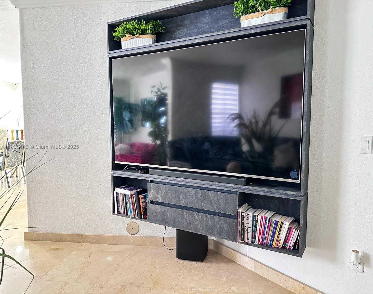 Small Image of 7427 NORTH WEST 113TH PATH, Doral Number 11