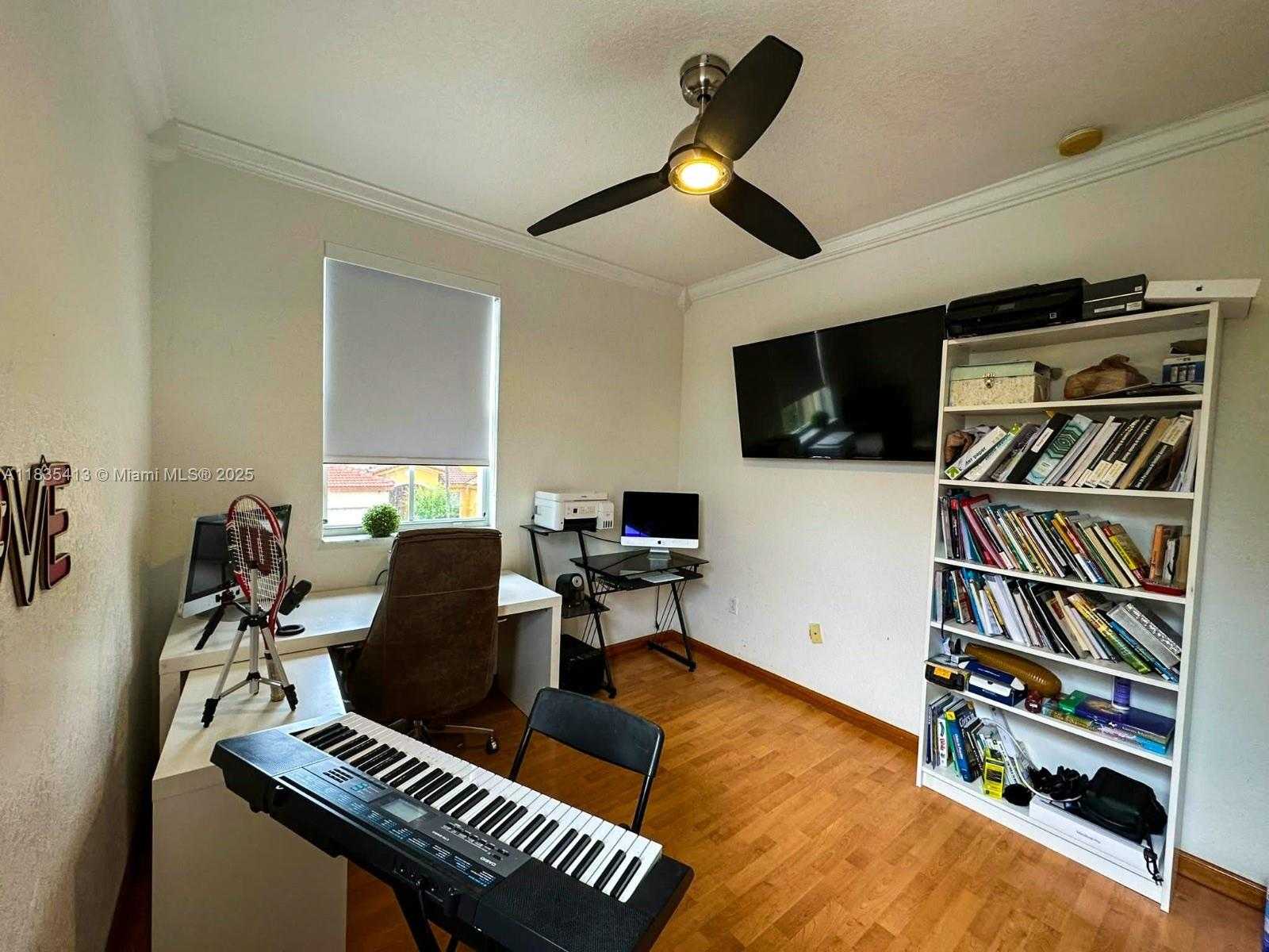 Small Image of 7427 NORTH WEST 113TH PATH, Doral Number 16