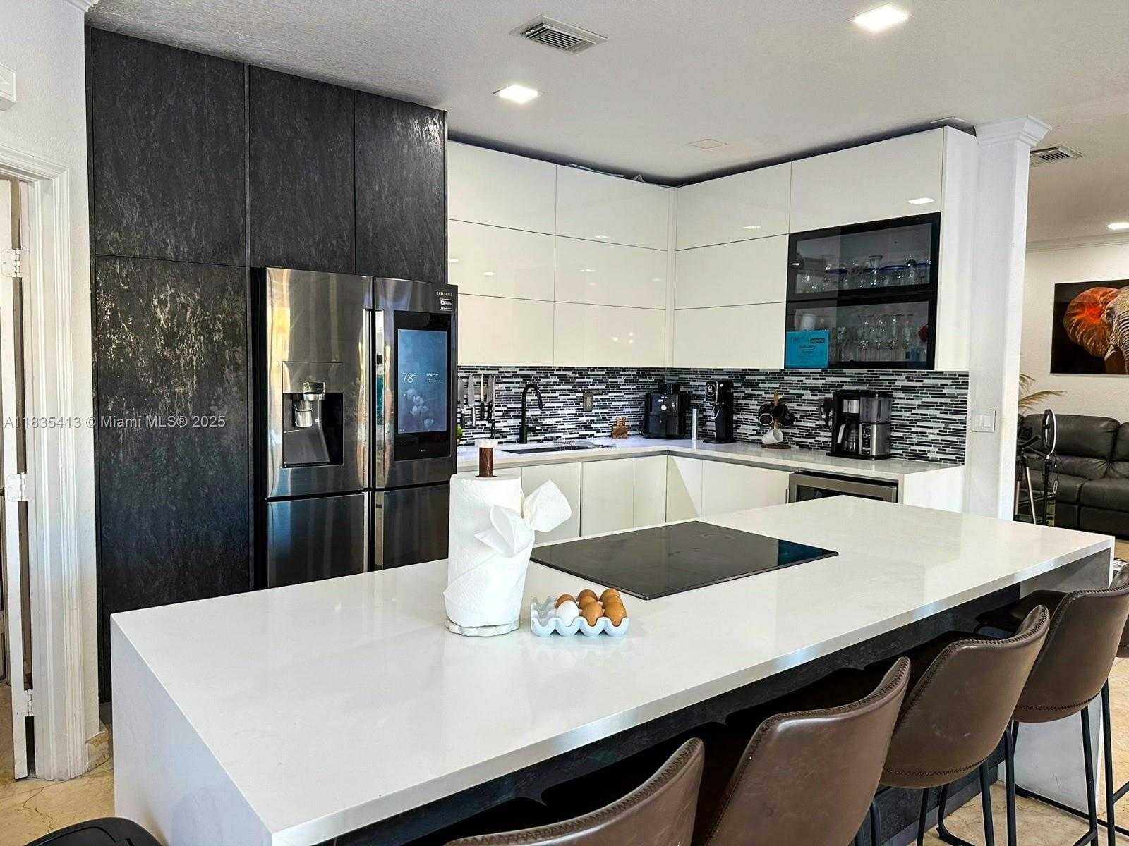 Small Image of 7427 NORTH WEST 113TH PATH, Doral Number 24