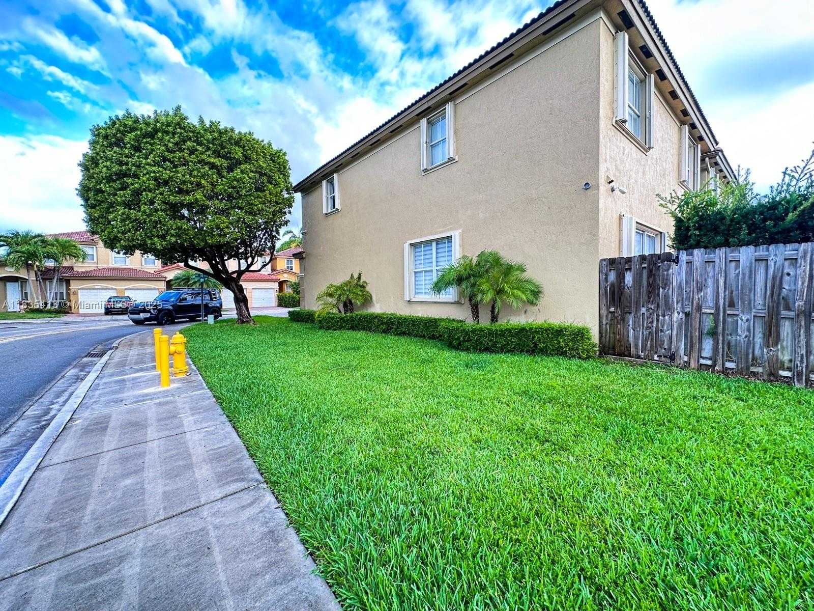 Small Image of 7427 NORTH WEST 113TH PATH, Doral Number 28