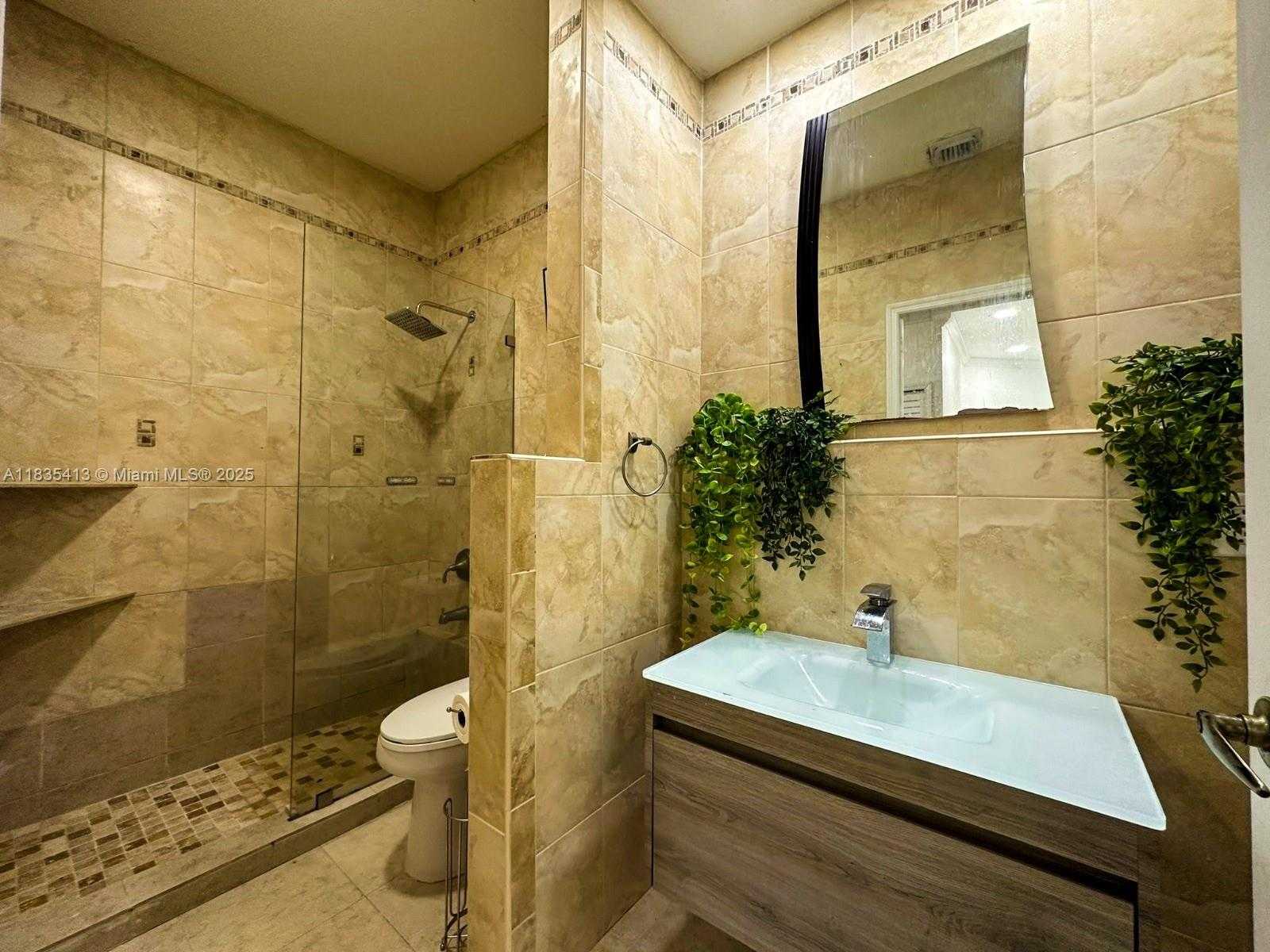 Small Image of 7427 NORTH WEST 113TH PATH, Doral Number 30