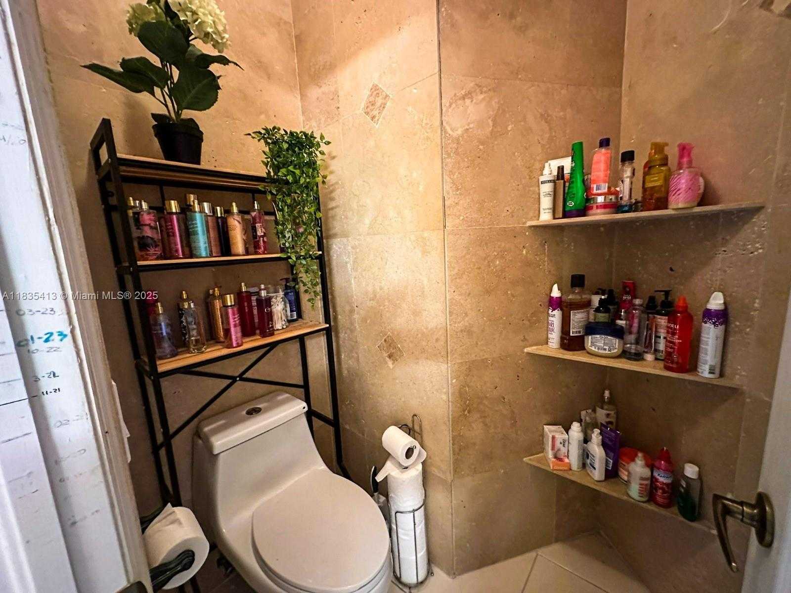 Small Image of 7427 NORTH WEST 113TH PATH, Doral Number 32