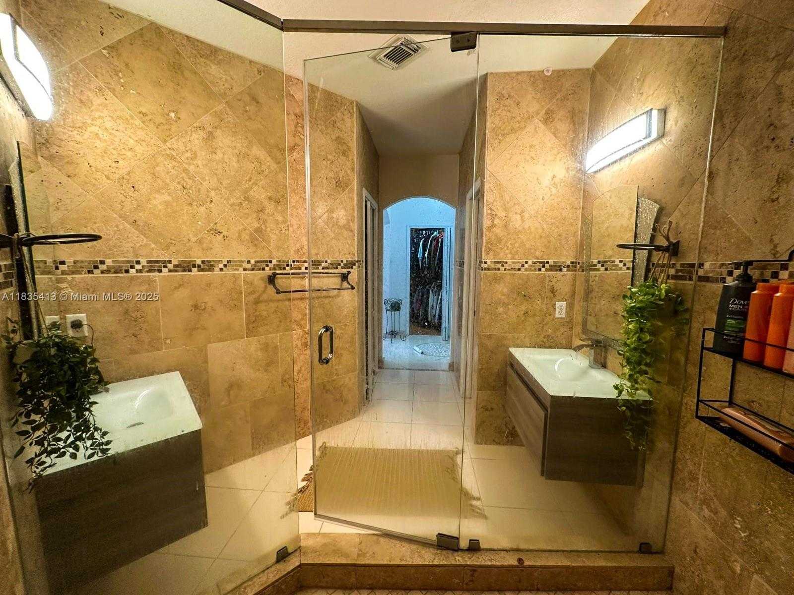 Small Image of 7427 NORTH WEST 113TH PATH, Doral Number 34