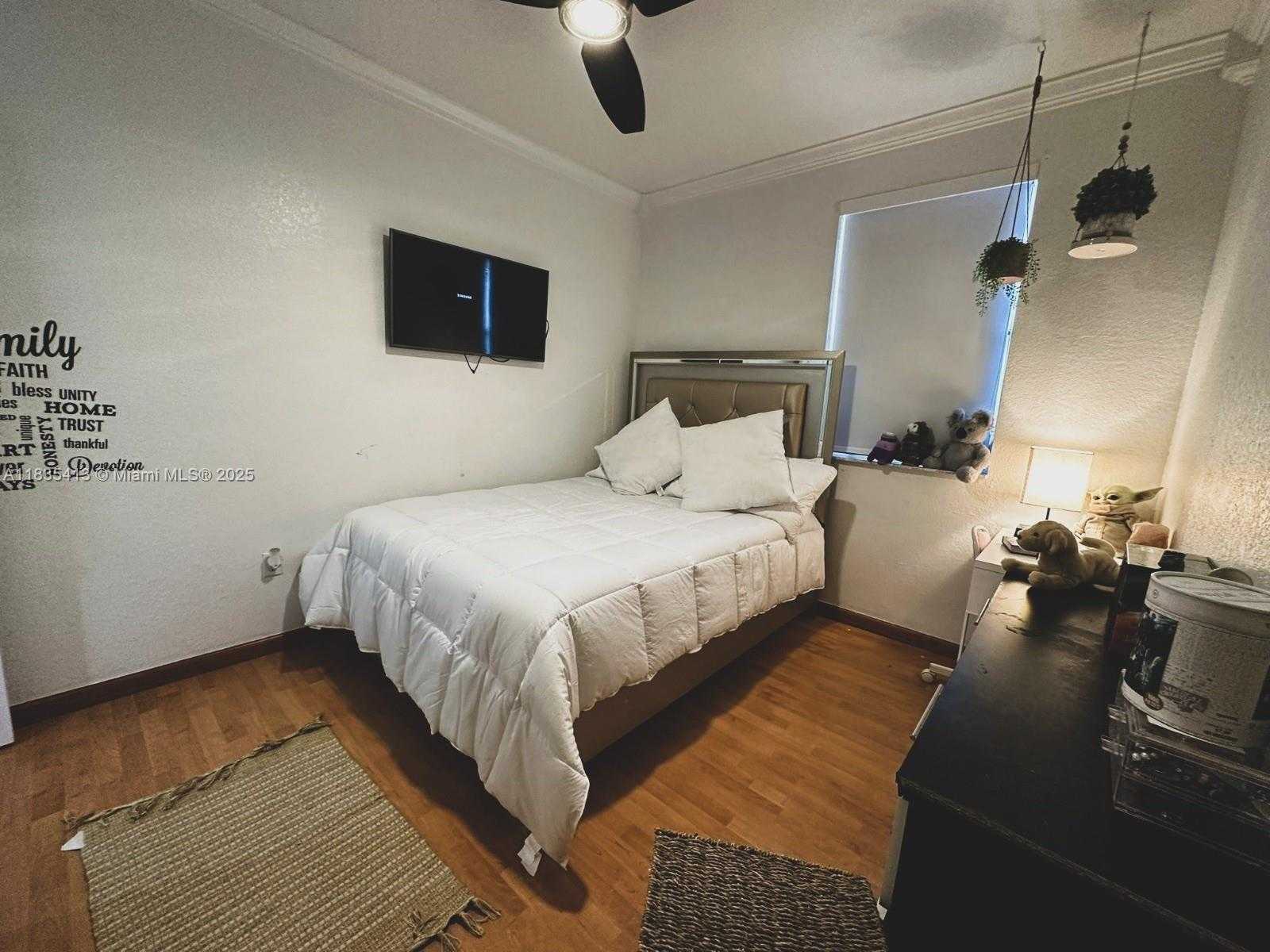 Small Image of 7427 NORTH WEST 113TH PATH, Doral Number 35