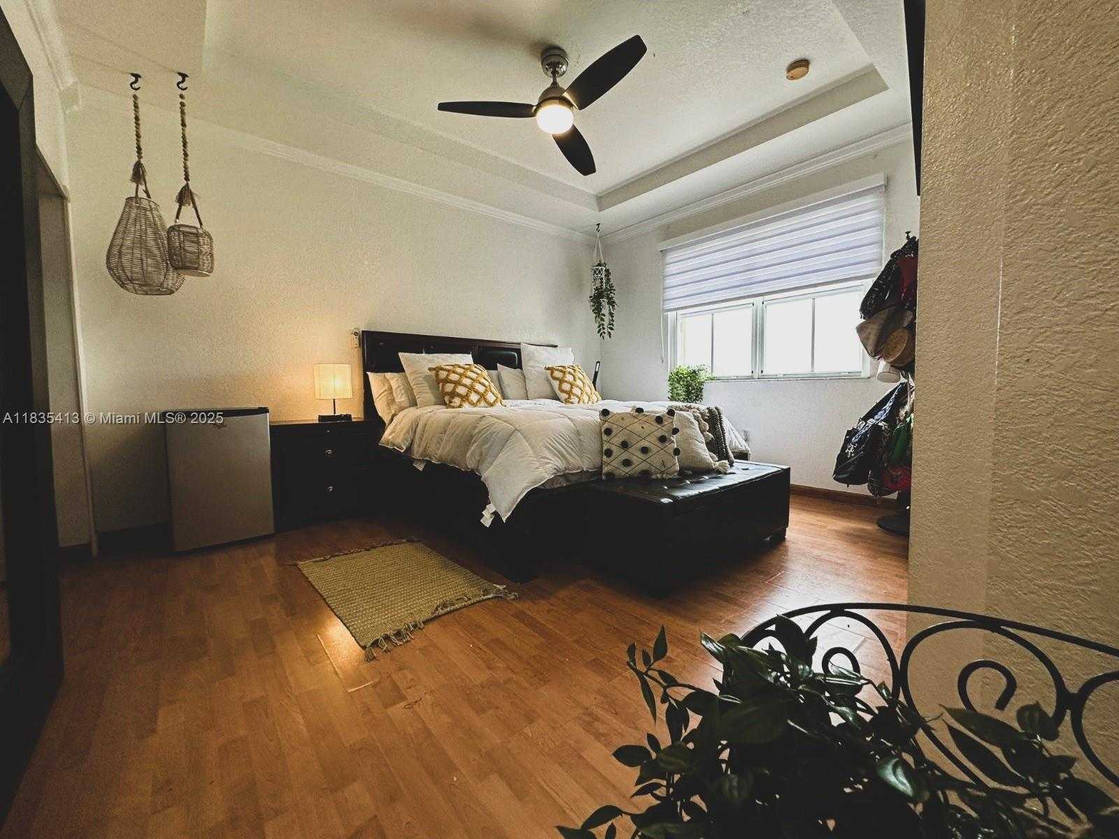 Small Image of 7427 NORTH WEST 113TH PATH, Doral Number 5