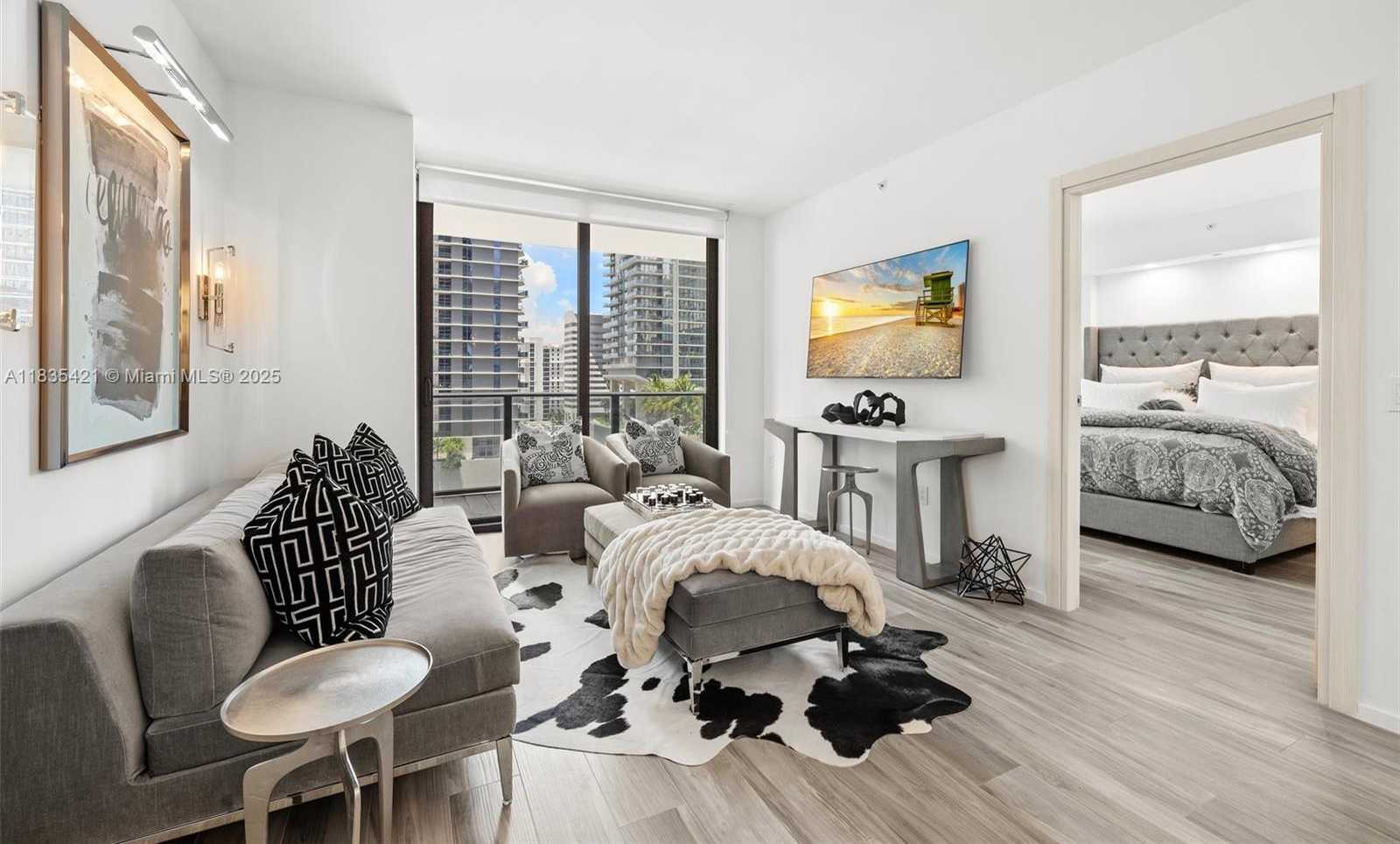 Small Image of 801 SOUTH MIAMI AVE #1210, Miami Number 19
