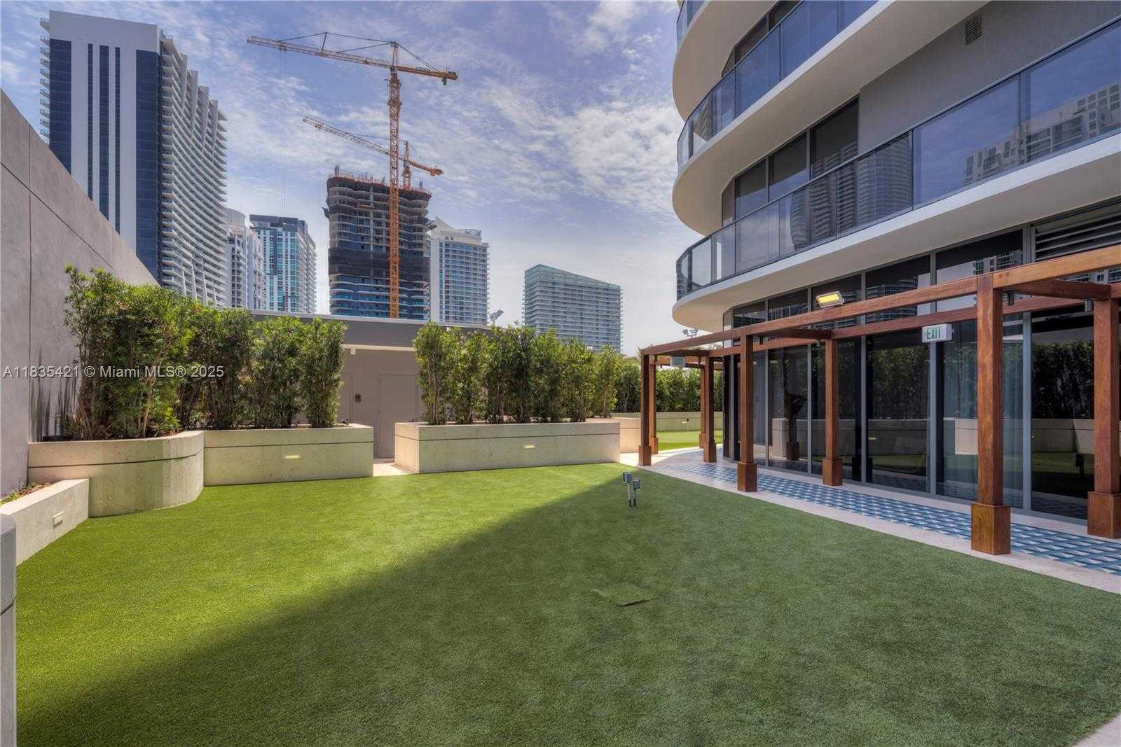 Small Image of 801 SOUTH MIAMI AVE #1210, Miami Number 49