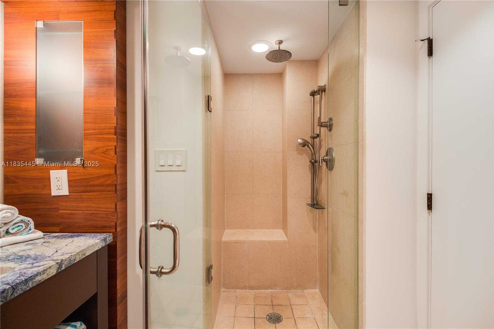 Small Image of 6801 COLLINS AVE #1403(legal)1415(door), Miami Beach Number 10