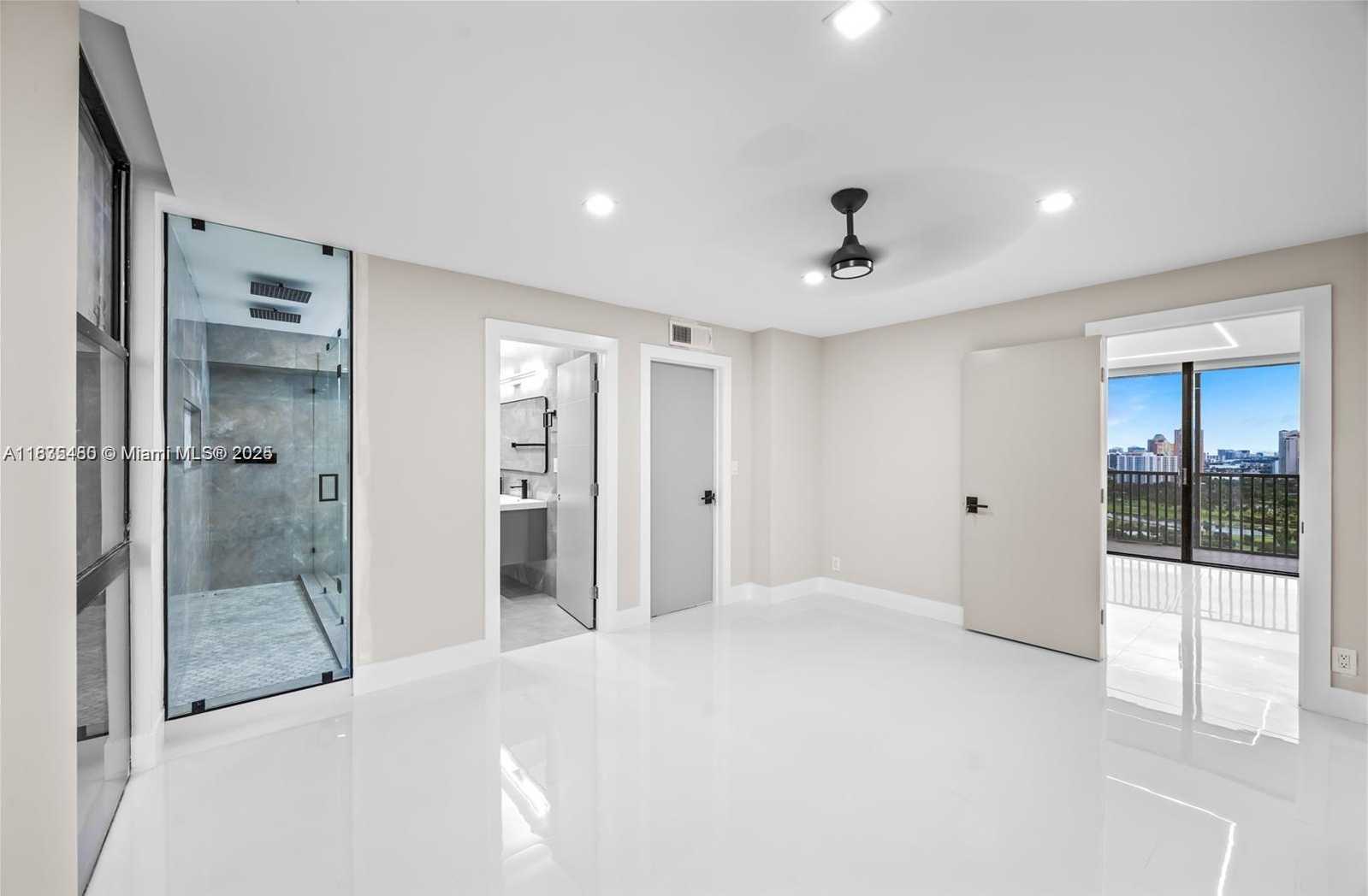 Small Image of 20335 WEST COUNTRY CLUB DR #1509, Aventura Number 7