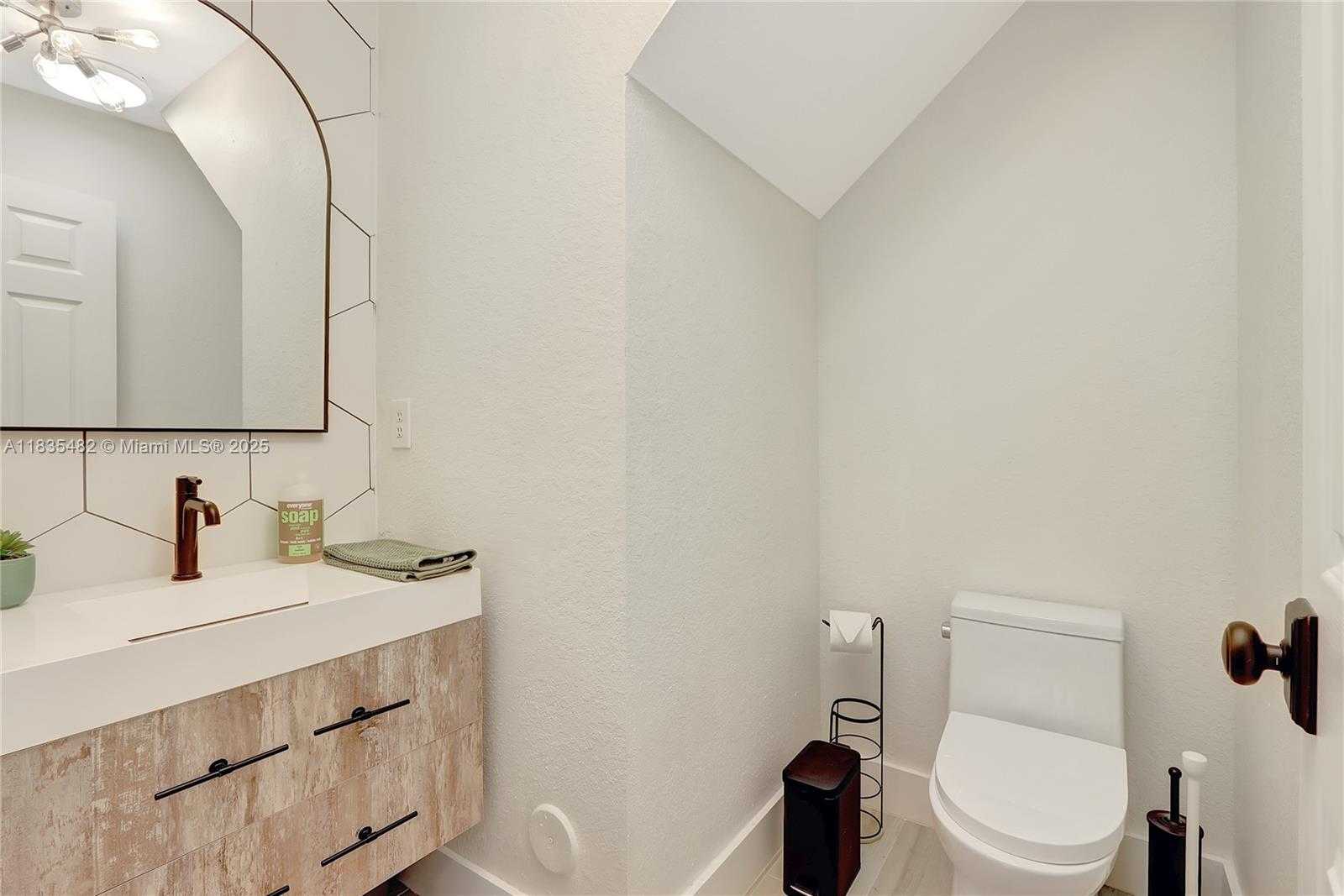 Small Image of 14751 SOUTH WEST 23RD ST #14751, Miami Number 11
