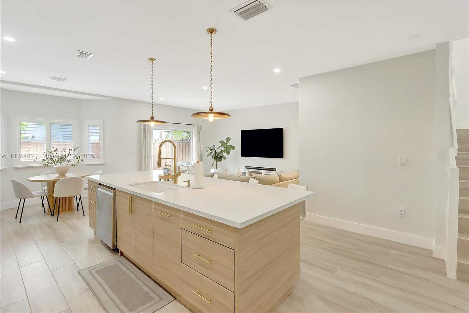 Small Image of 14751 SOUTH WEST 23RD ST #14751, Miami Number 6