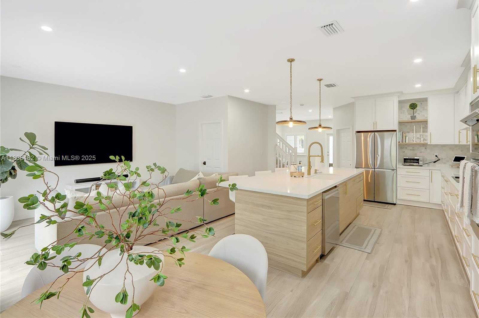 Small Image of 14751 SOUTH WEST 23RD ST #14751, Miami Number 8