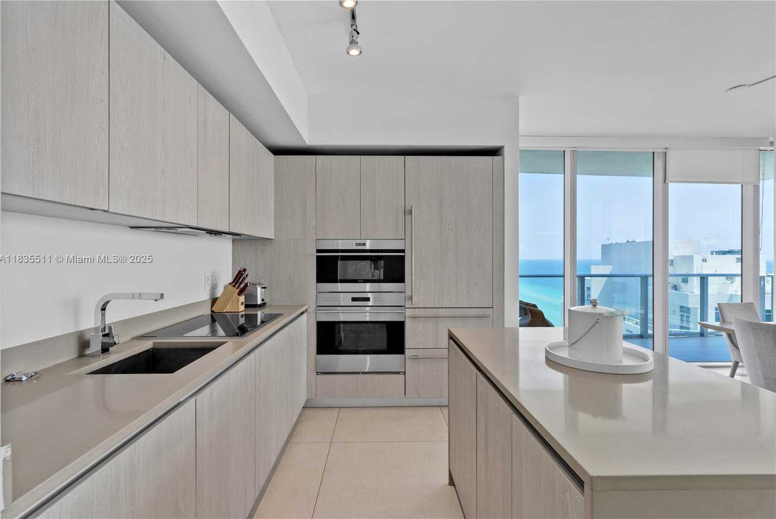 Small Image of 4111 SOUTH OCEAN DR #2302, Hollywood Number 20