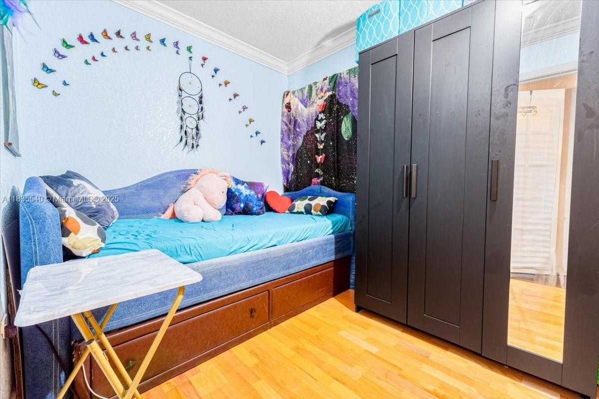 Small Image of 1890 WEST 56TH ST #1411, Hialeah Number 15