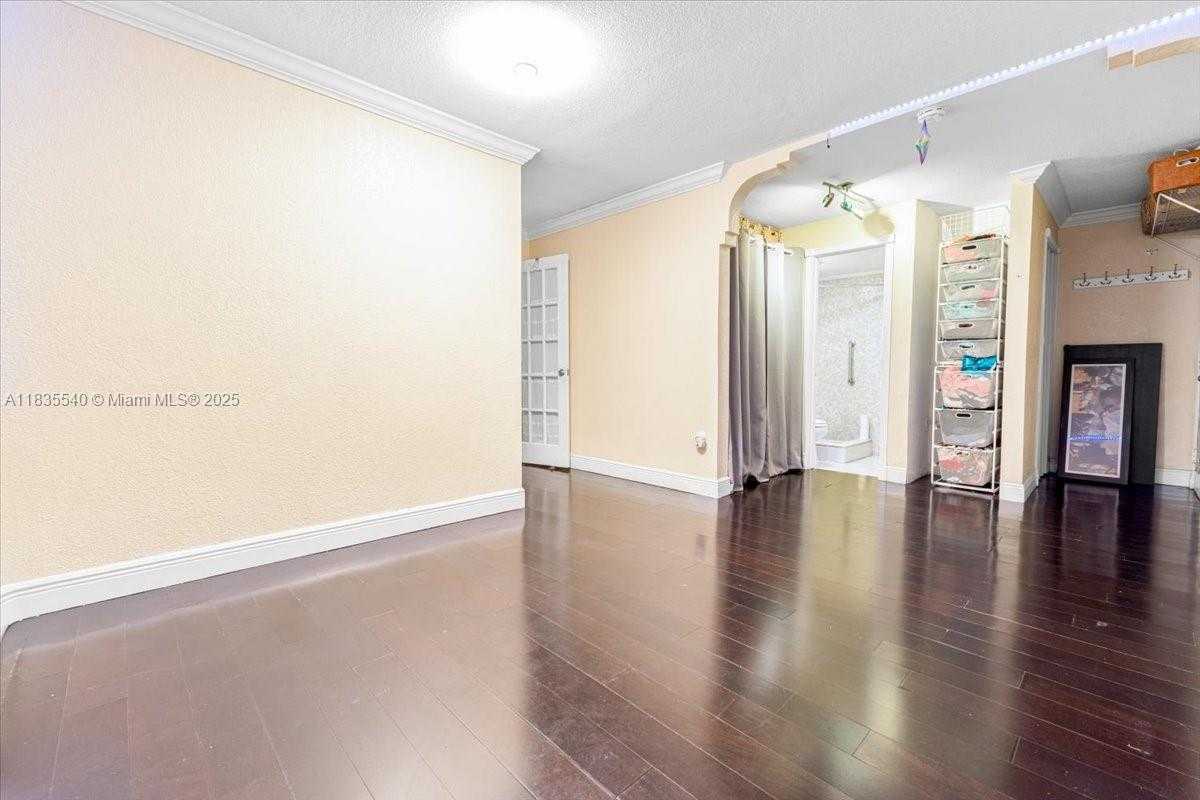 Small Image of 1890 WEST 56TH ST #1411, Hialeah Number 16