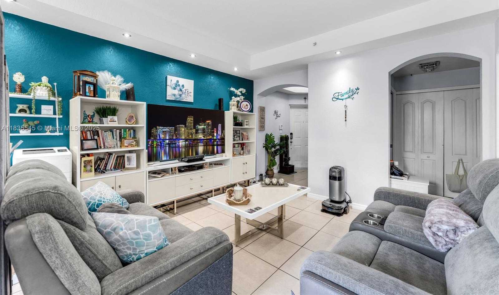Small Image of 8956 WEST FLAGLER ST #203, Miami Number 5