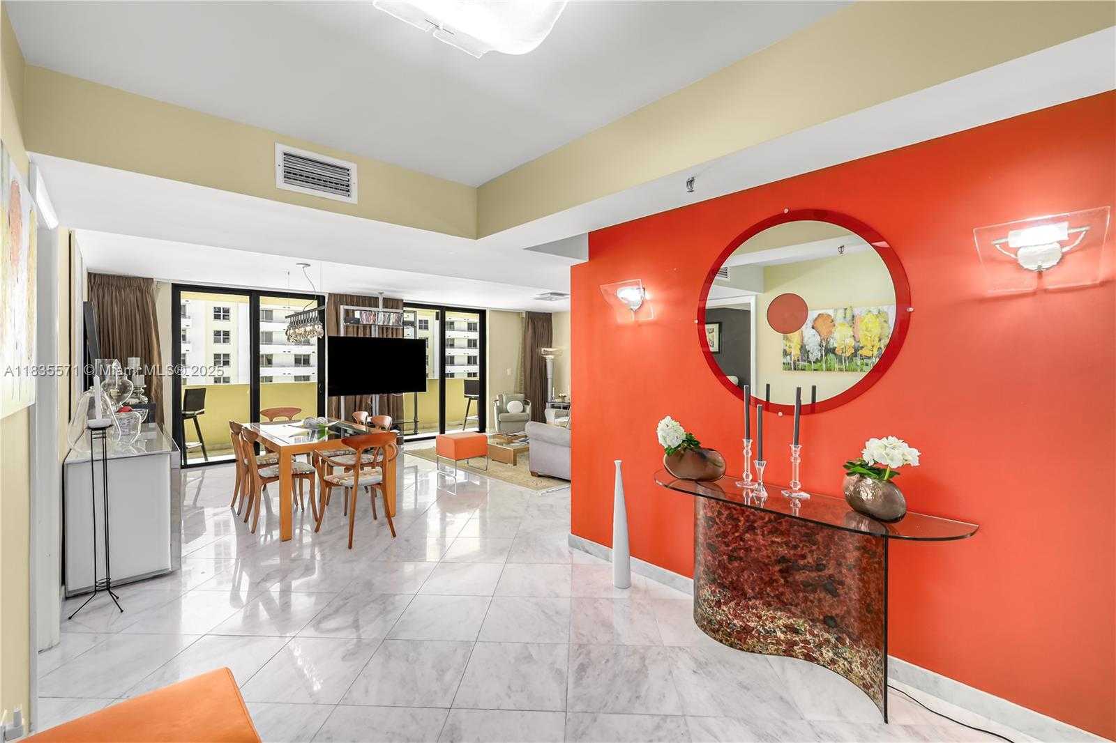Small Image of 1623 COLLINS AVE #PH1010, Miami Beach Number 19