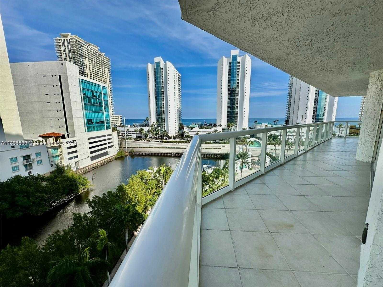 Small Image of 16400 COLLINS AVE #841, Sunny Isles Beach Number 21