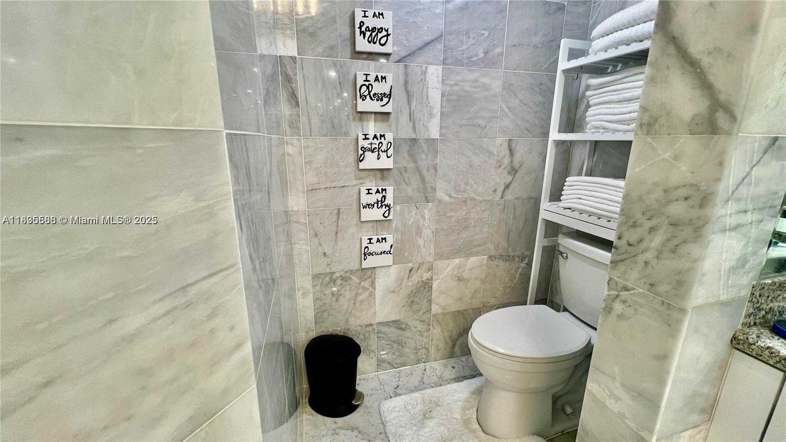 Small Image of 16400 COLLINS AVE #841, Sunny Isles Beach Number 28