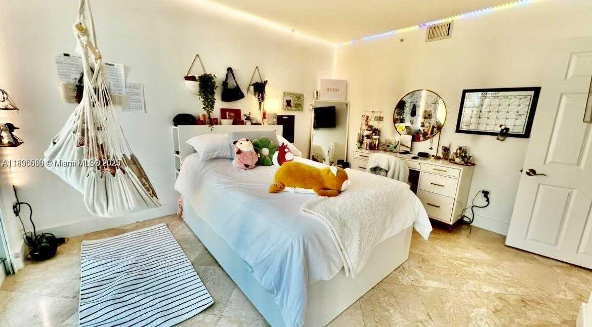Small Image of 16400 COLLINS AVE #841, Sunny Isles Beach Number 30