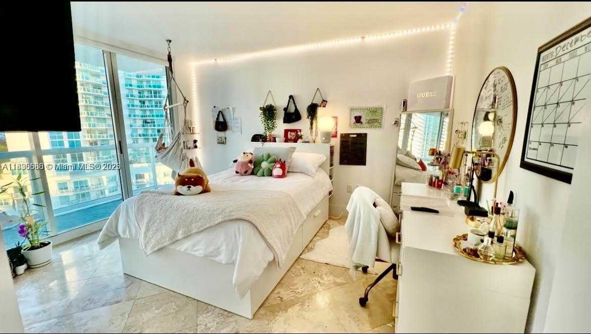 Small Image of 16400 COLLINS AVE #841, Sunny Isles Beach Number 31