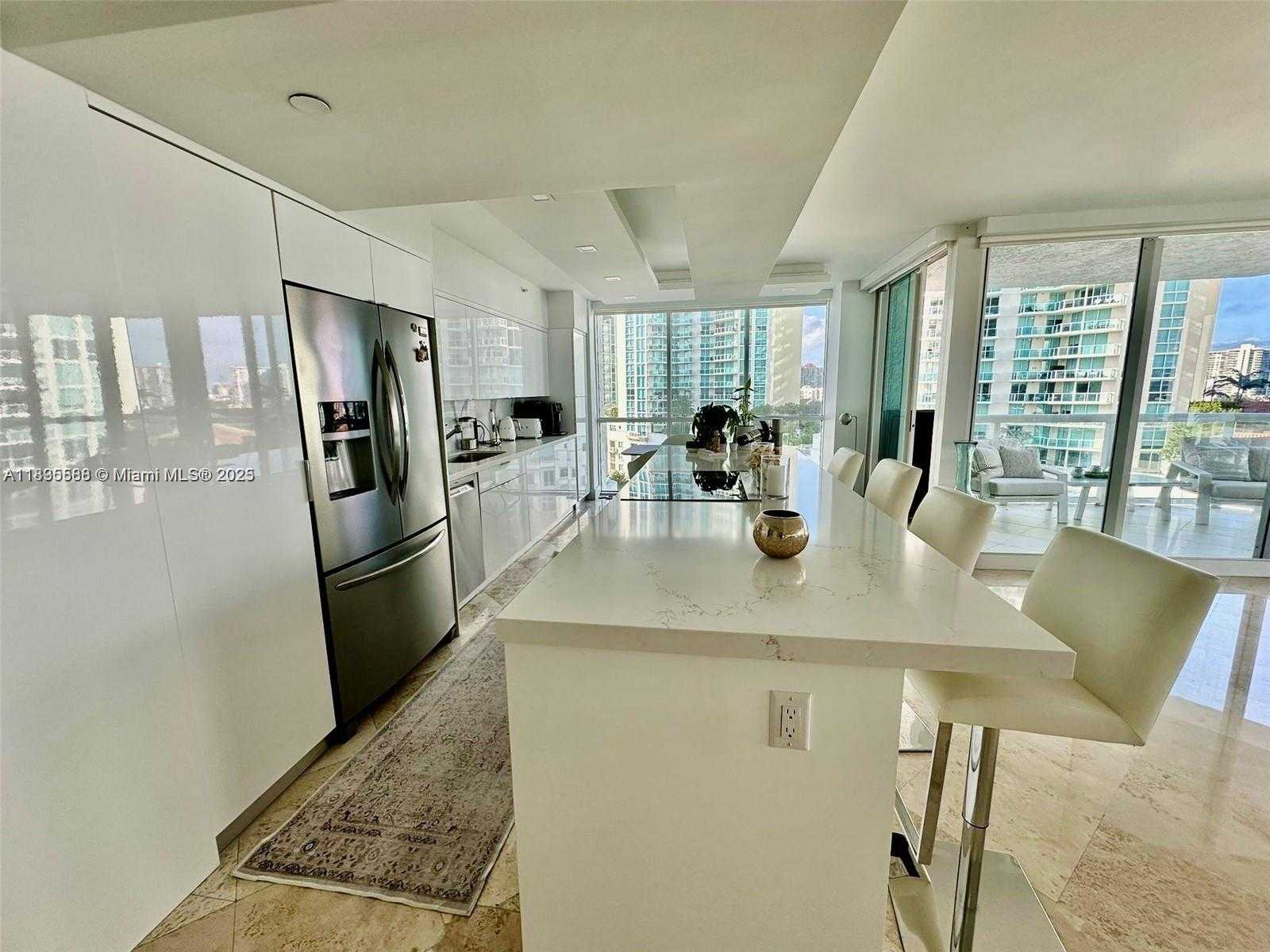 Small Image of 16400 COLLINS AVE #841, Sunny Isles Beach Number 4