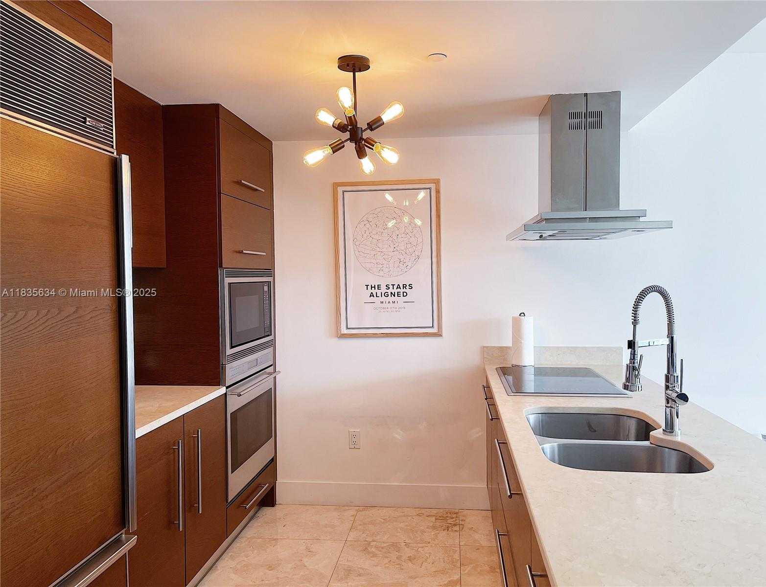 Small Image of 485 BRICKELL AVE #3606, Miami Number 8