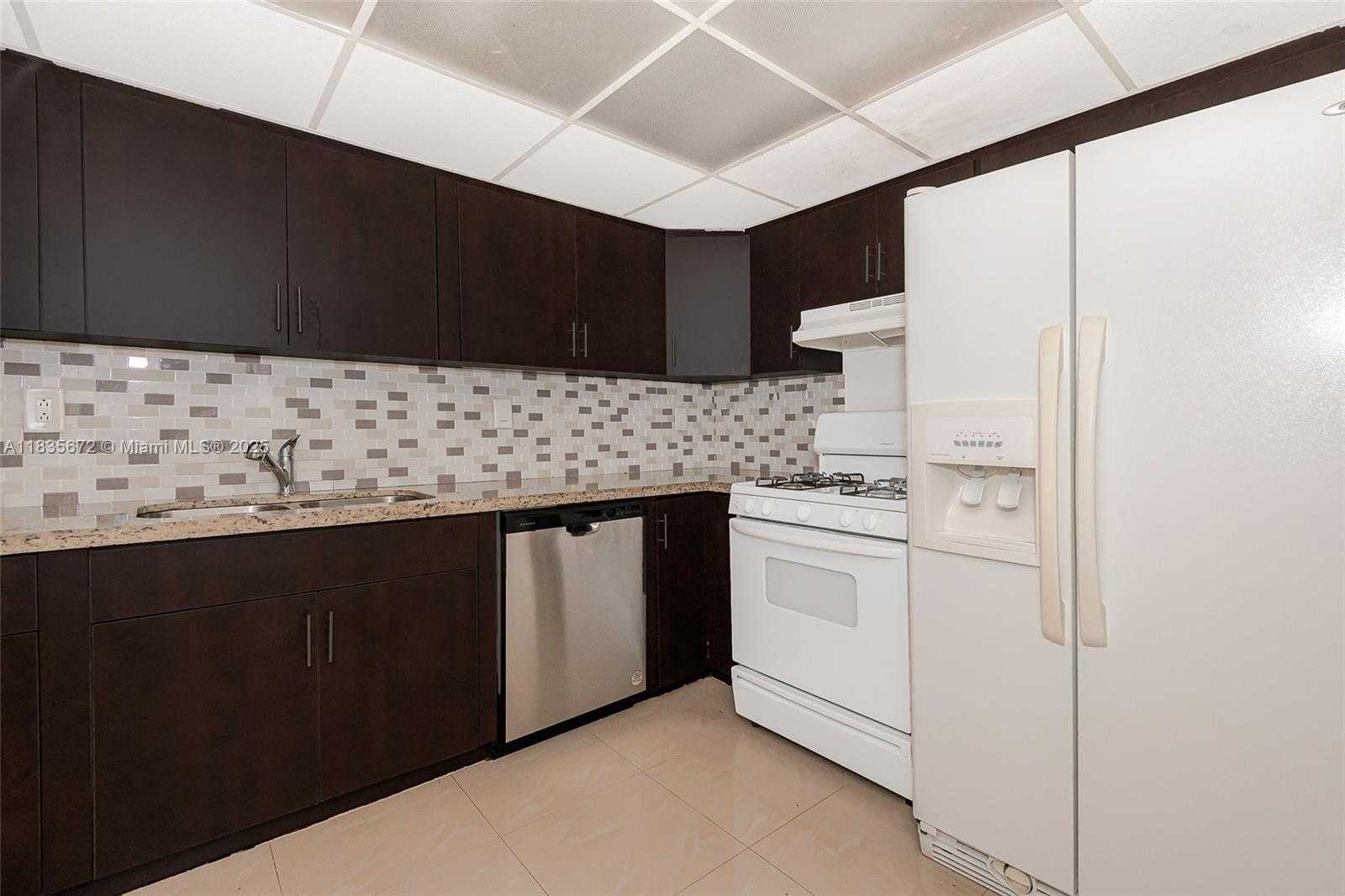 Small Image of 6455 SOUTH WEST 116TH PL #C, Miami Number 26