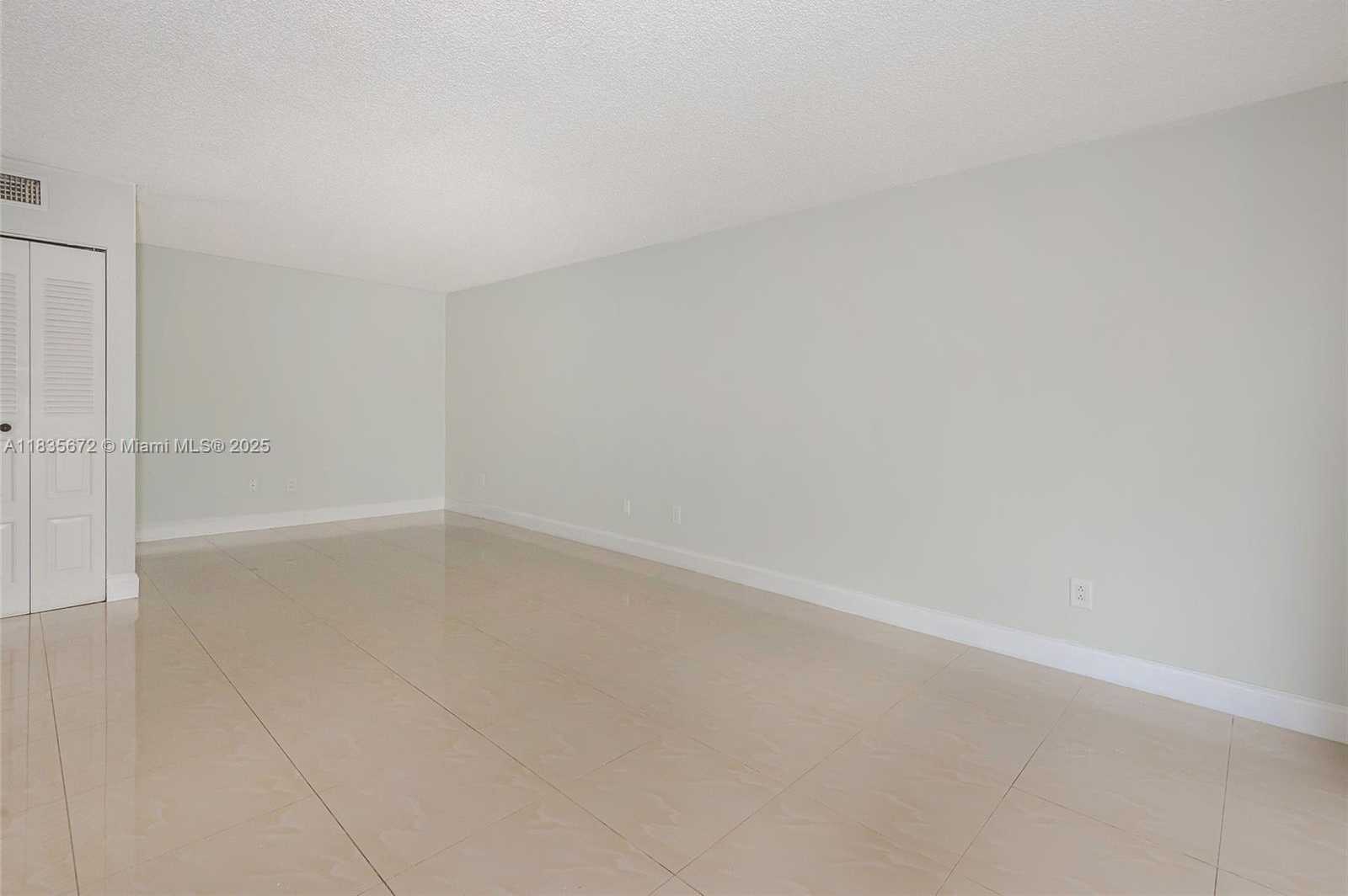 Small Image of 6455 SOUTH WEST 116TH PL #C, Miami Number 31