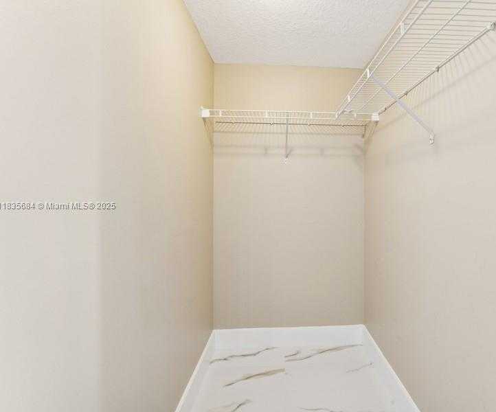 Small Image of 18100 NORTH BAY RD #1108, Sunny Isles Beach Number 16