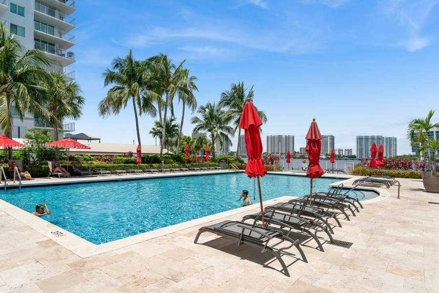 Small Image of 18100 NORTH BAY RD #1108, Sunny Isles Beach Number 22