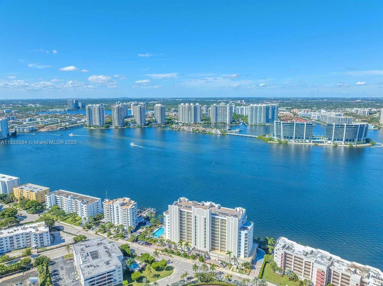 Small Image of 18100 NORTH BAY RD #1108, Sunny Isles Beach Number 30
