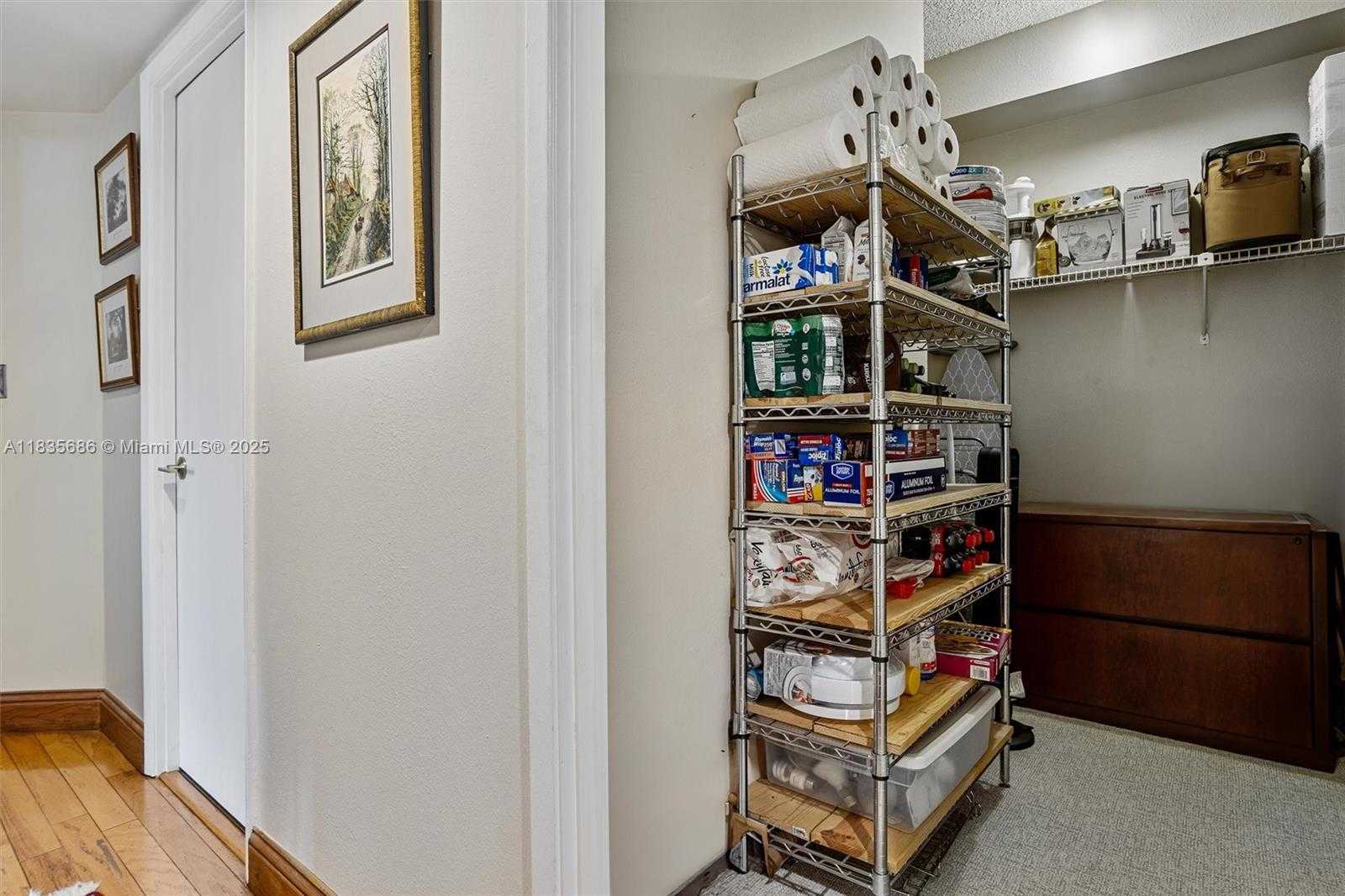 Small Image of 520 BRICKELL KEY DR #A1404, Miami Number 20