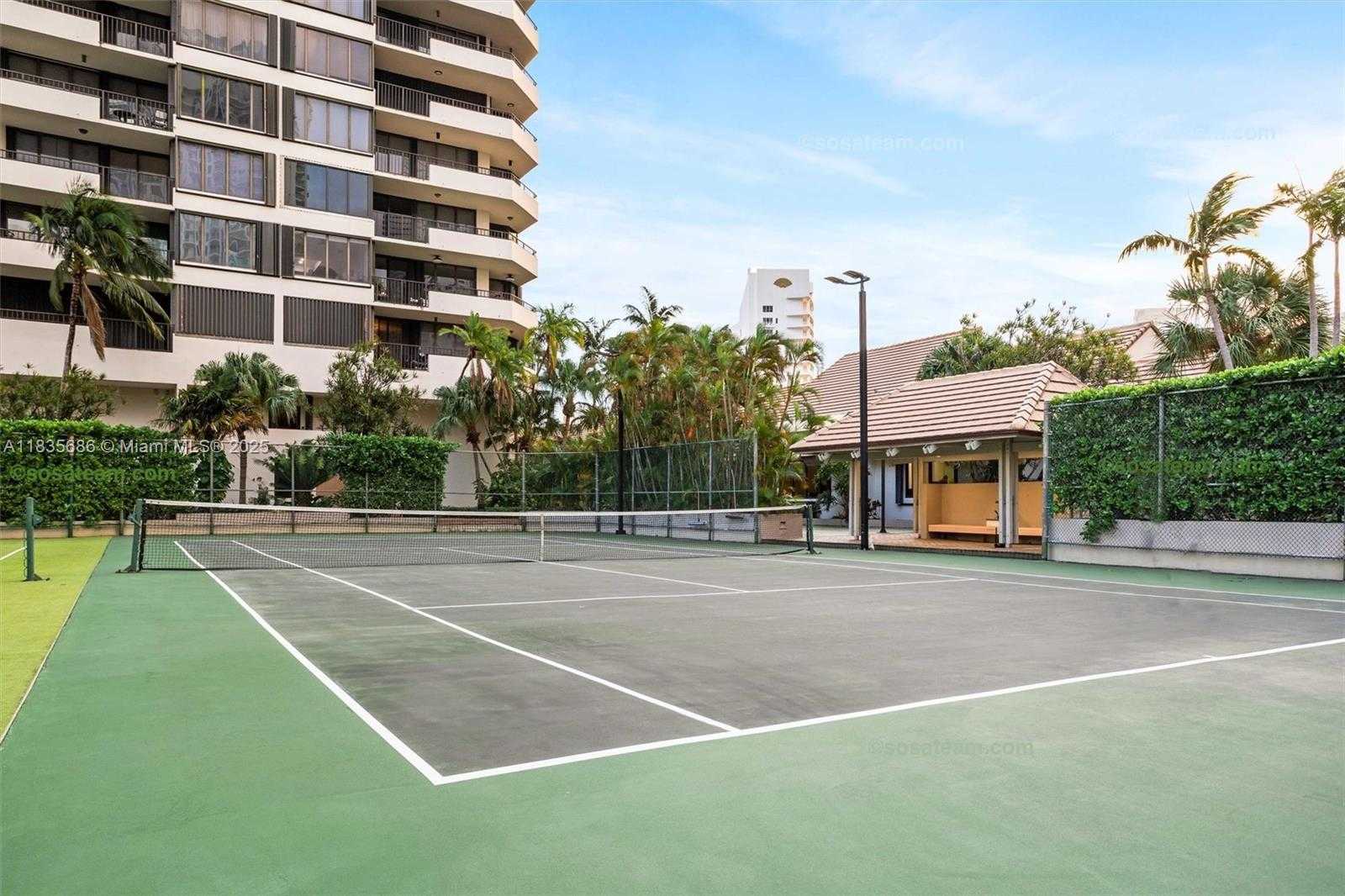 Small Image of 520 BRICKELL KEY DR #A1404, Miami Number 24