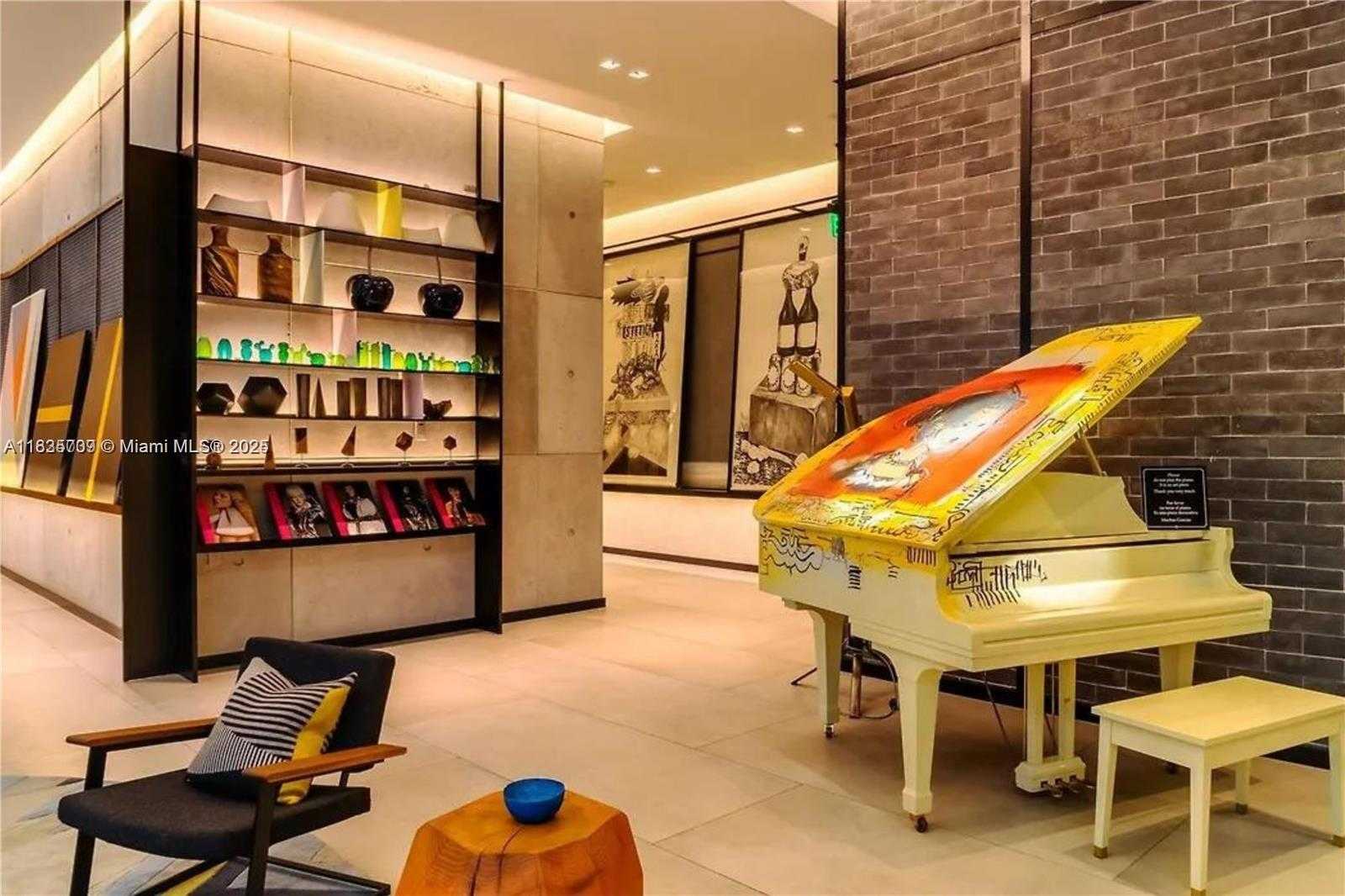 Small Image of 121 NORTH EAST 34TH ST #3012, Miami Number 25