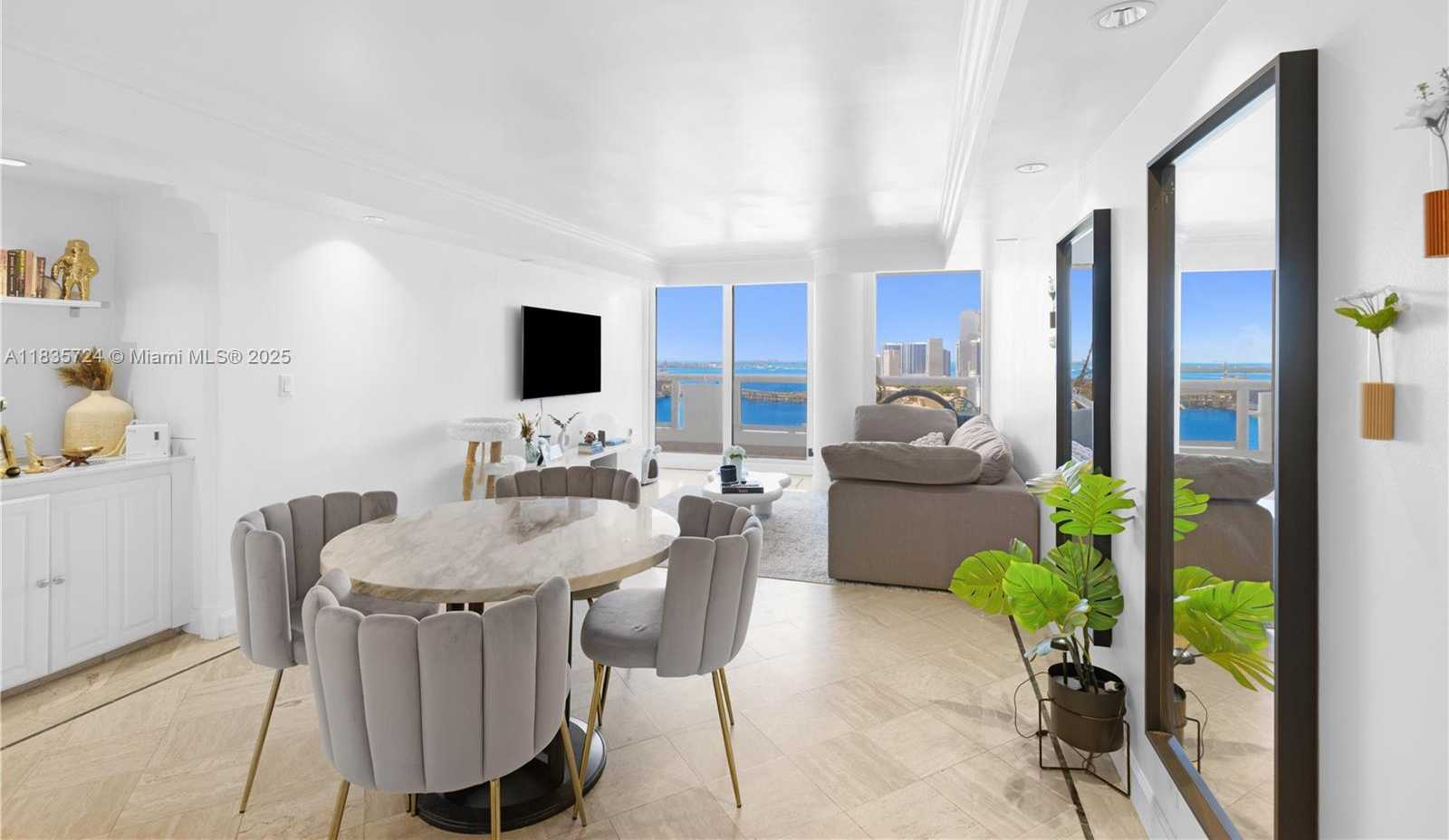 Small Image of 1717 NORTH BAYSHORE DR #A-3453, Miami Number 2