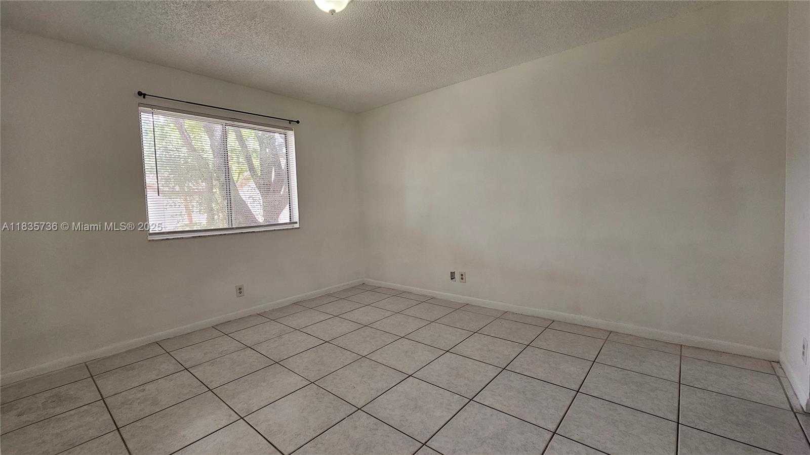Small Image of 9277 SOUTH WEST 138TH PL #9277, Miami Number 17
