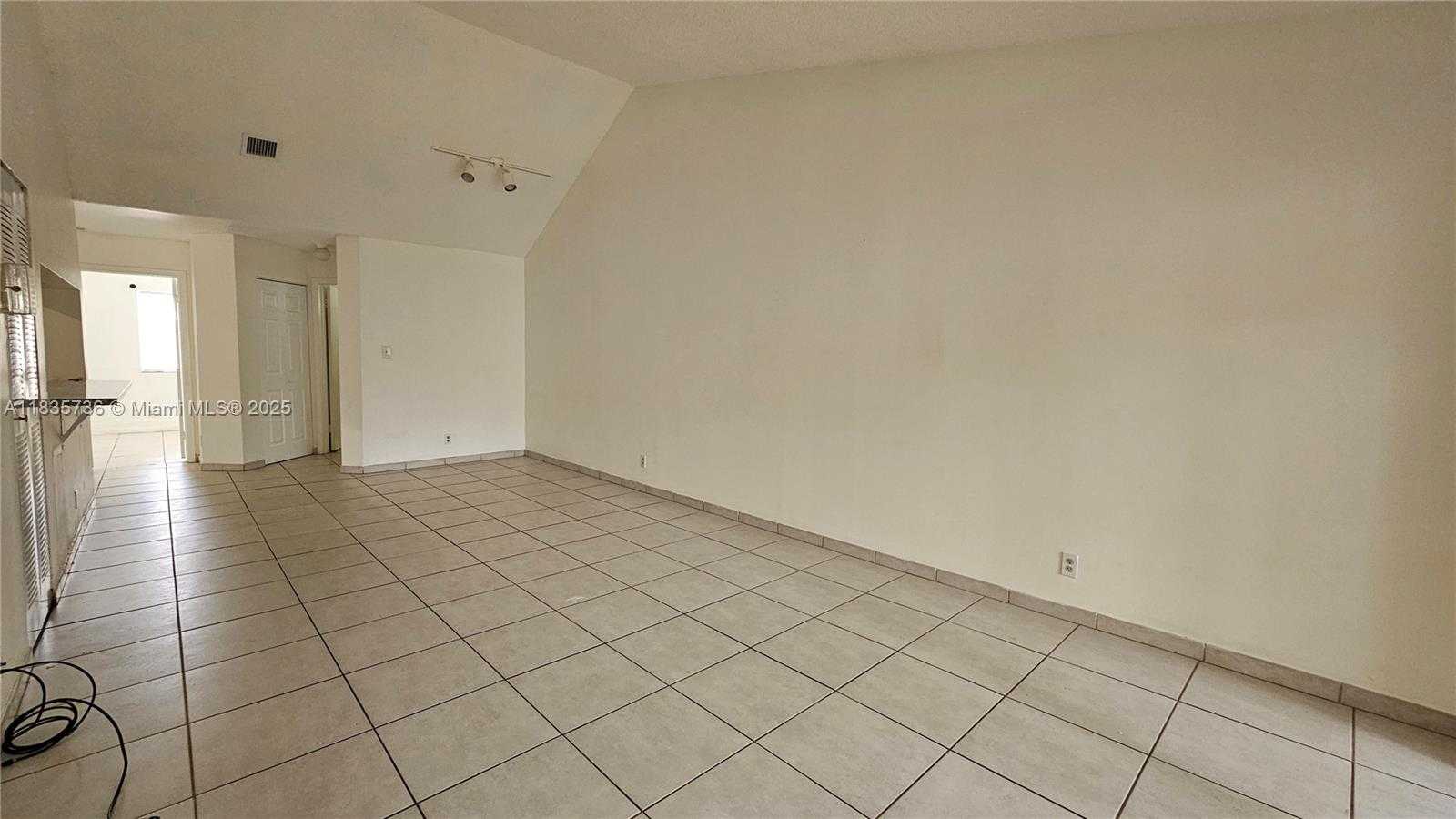 Small Image of 9277 SOUTH WEST 138TH PL #9277, Miami Number 20