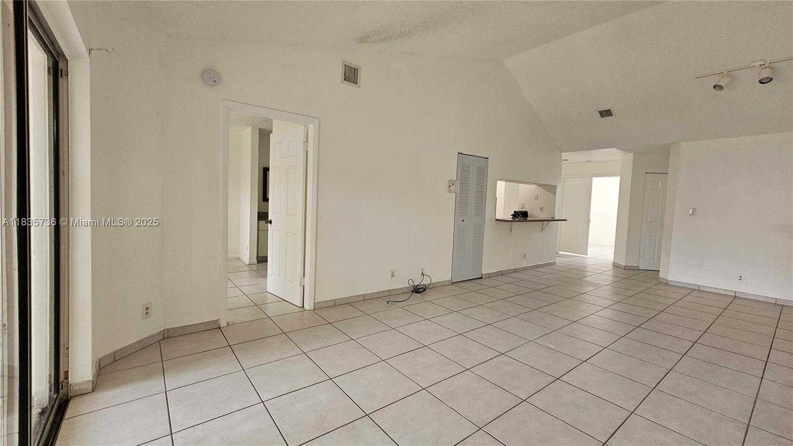 Small Image of 9277 SOUTH WEST 138TH PL #9277, Miami Number 21