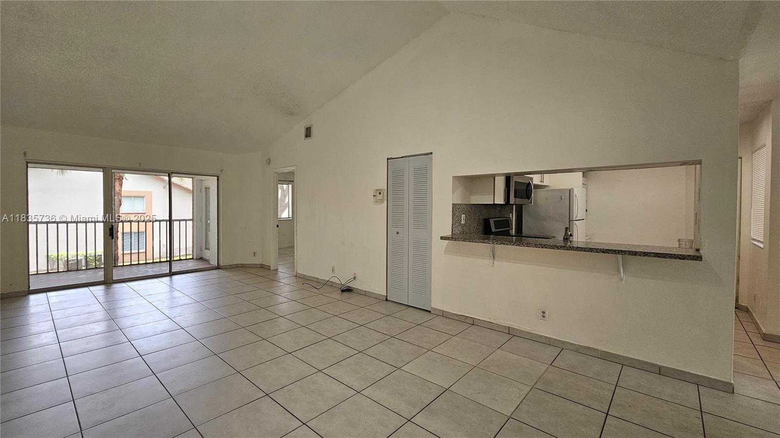 Small Image of 9277 SOUTH WEST 138TH PL #9277, Miami Number 5