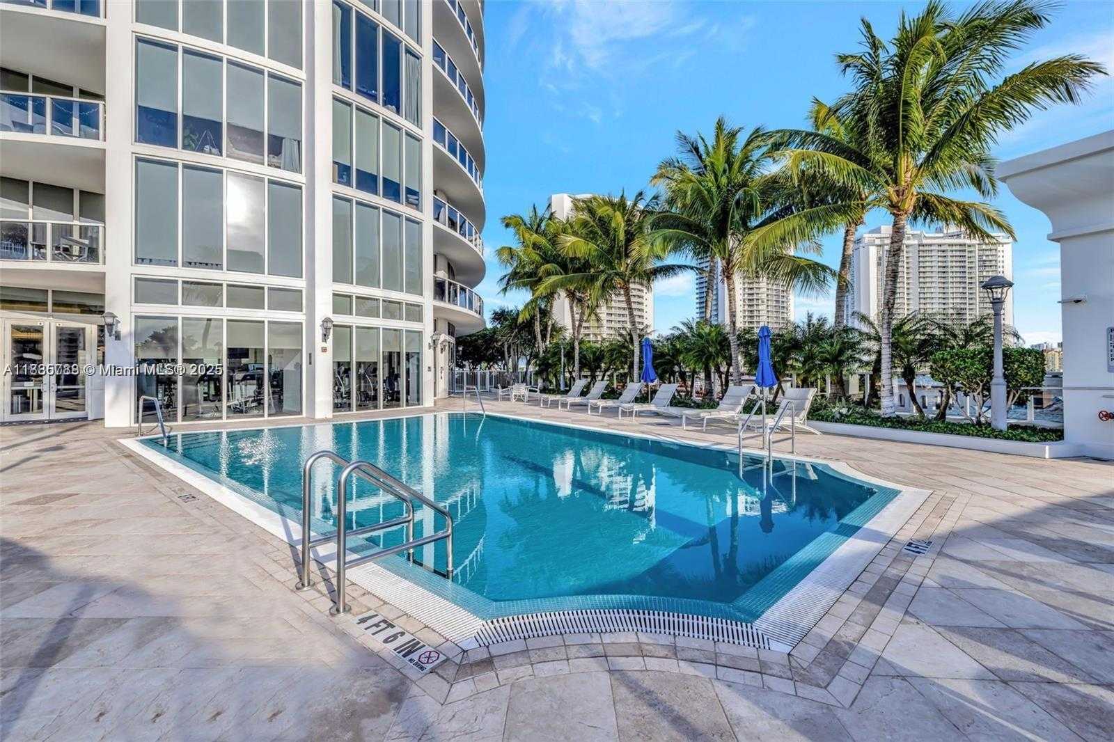 Small Image of 4100 ISLAND BLVD #701, Aventura Number 11