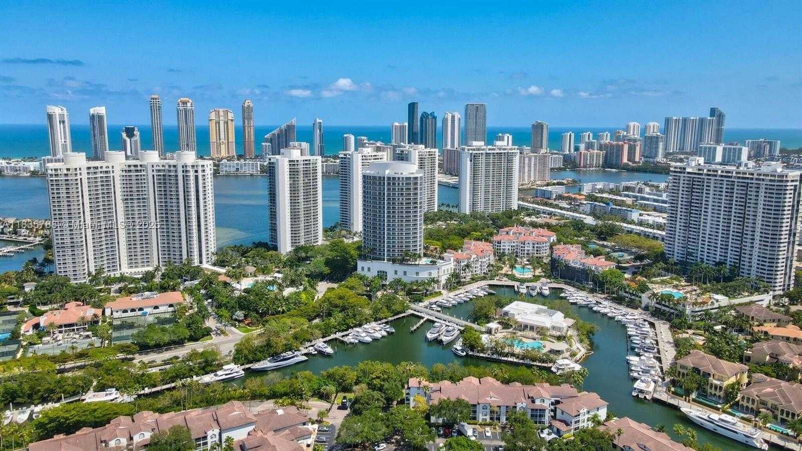 Small Image of 4100 ISLAND BLVD #701, Aventura Number 42