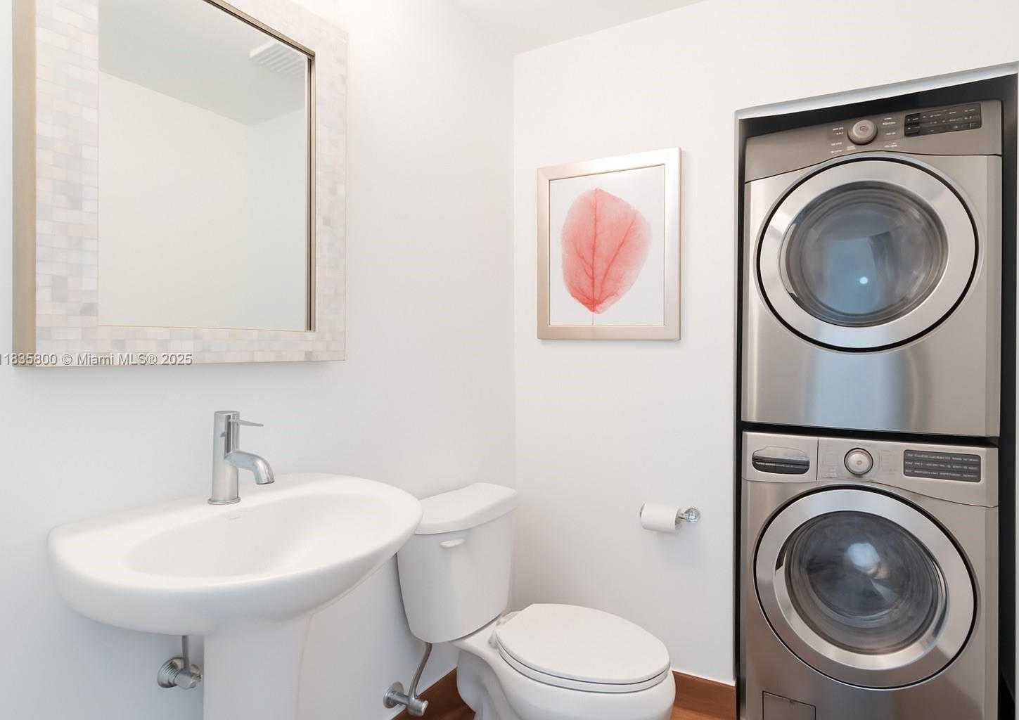 Small Image of 888 BISCAYNE BLVD #3506, Miami Number 7