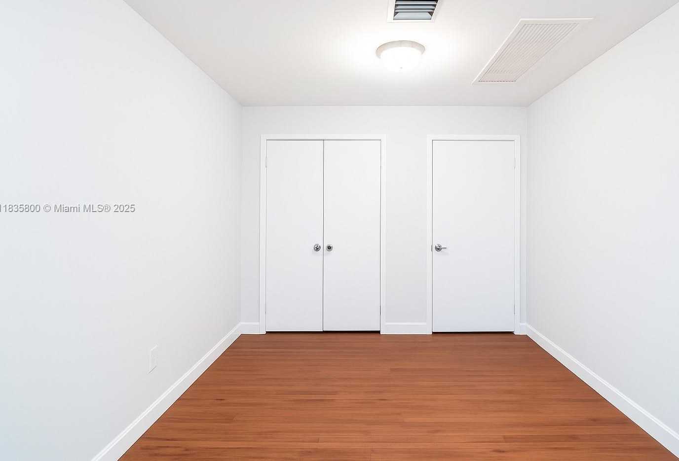 Small Image of 888 BISCAYNE BLVD #3506, Miami Number 8