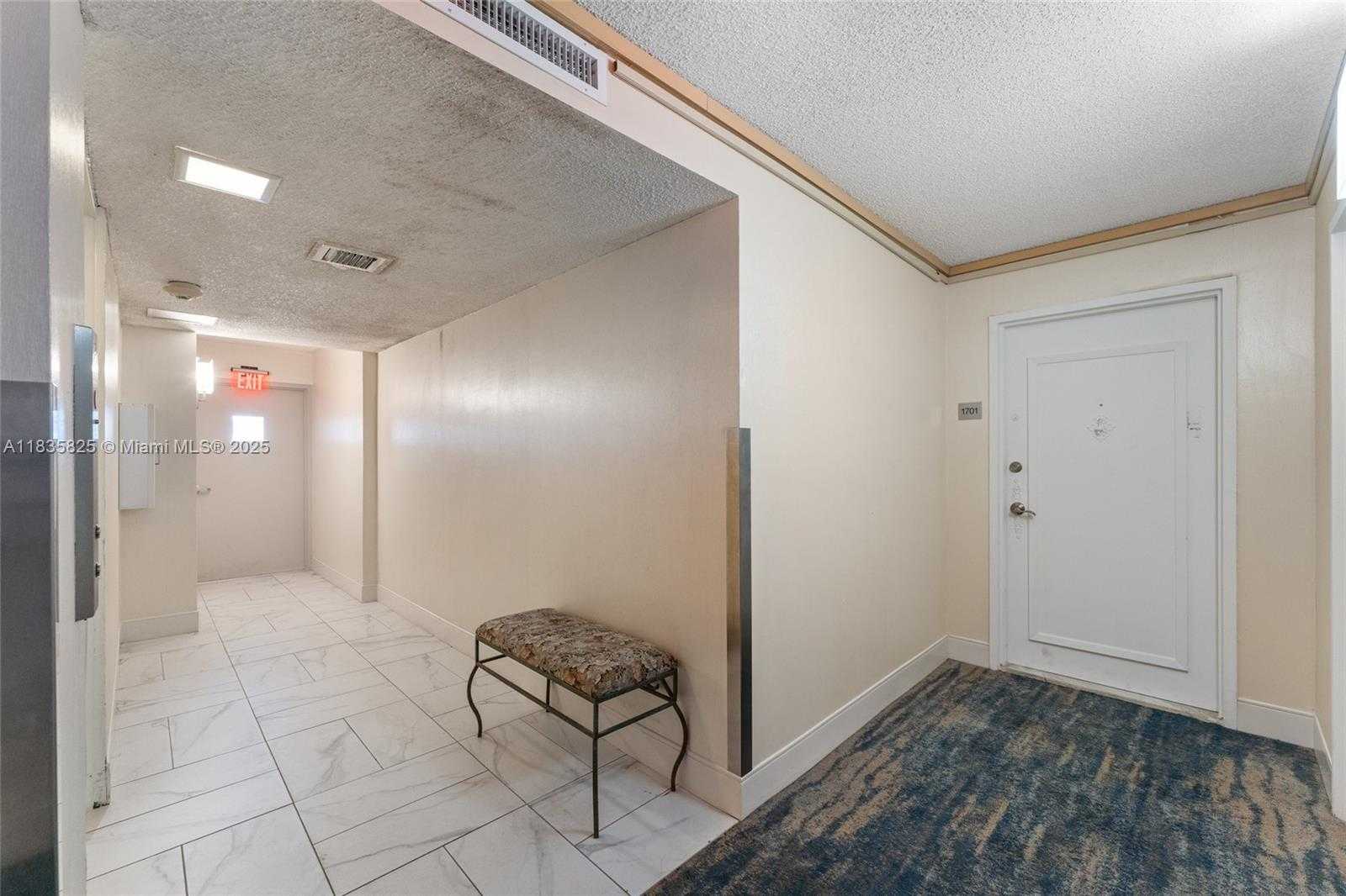 Small Image of 18061 BISCAYNE #1701, Aventura Number 5