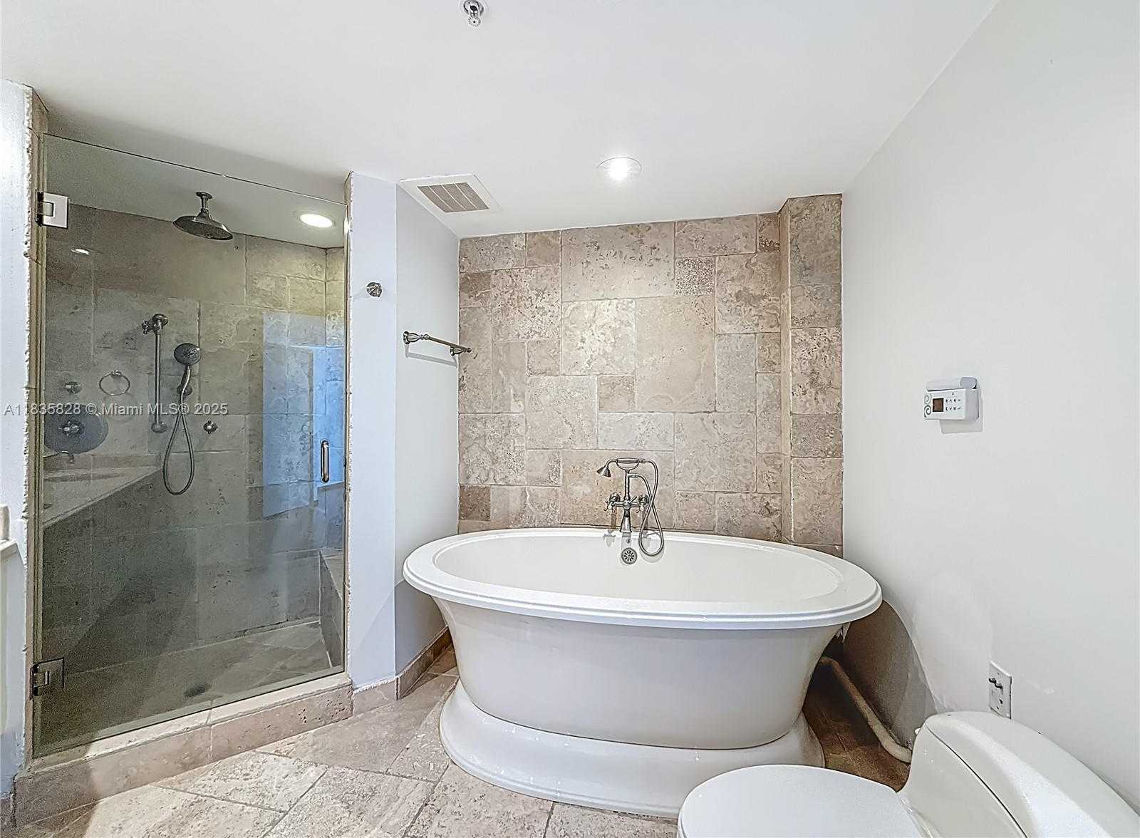 Small Image of 333 LAS OLAS WAY #2501, Fort Lauderdale Number 6