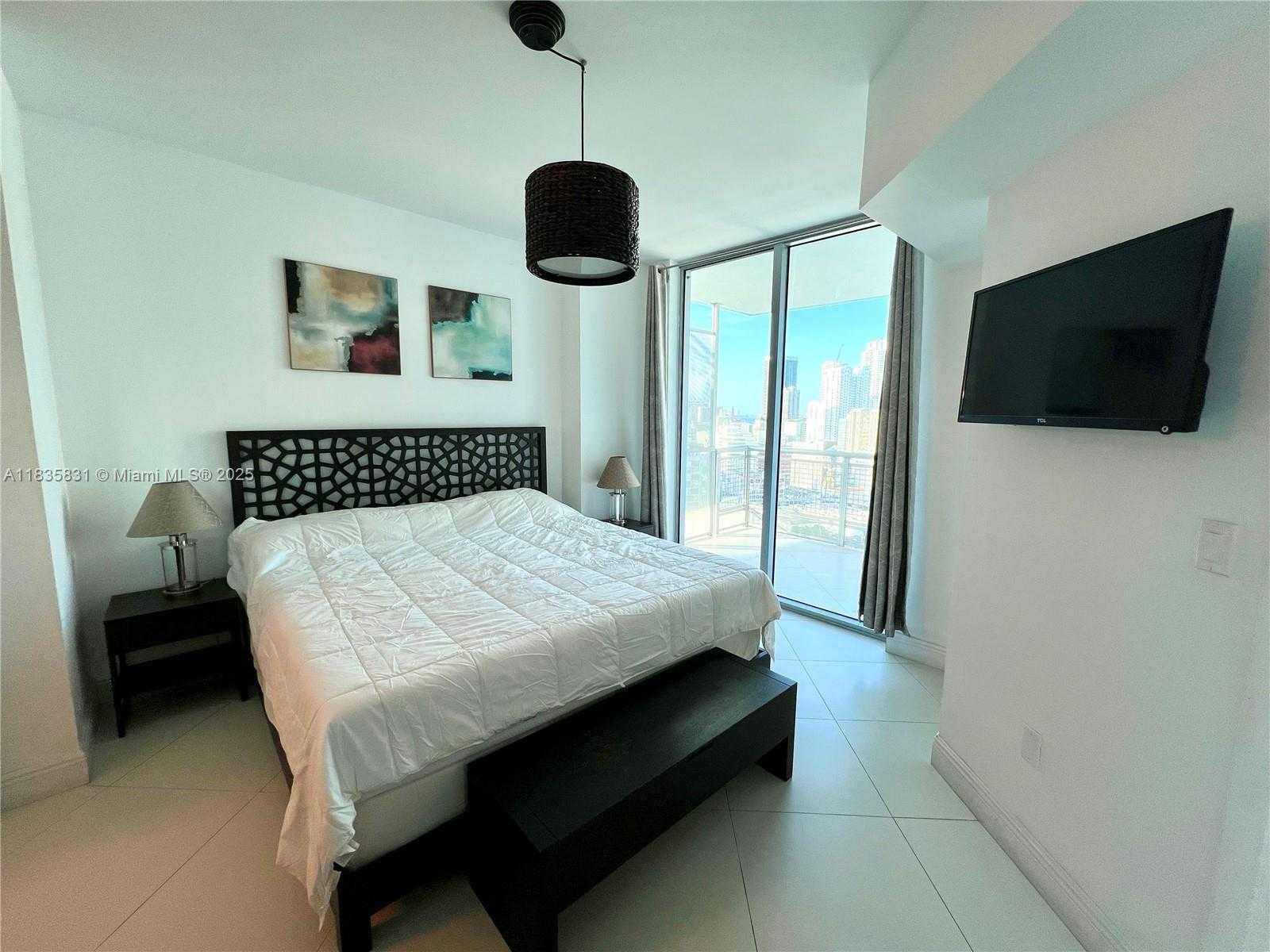 Small Image of 350 SOUTH MIAMI AVE #2303, Miami Number 11